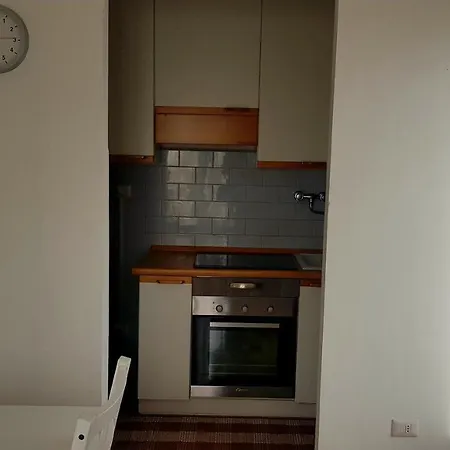 La Casa Di Ornella Daire Taggia